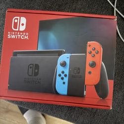 Nintendo Switch 