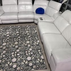 SECTIONAL GENUINE LEATHER RECLINER ELECTRIC WHITE COLO.💥✅🚛DELIVERY SERVICE AVAILABLE ✅💥🚛