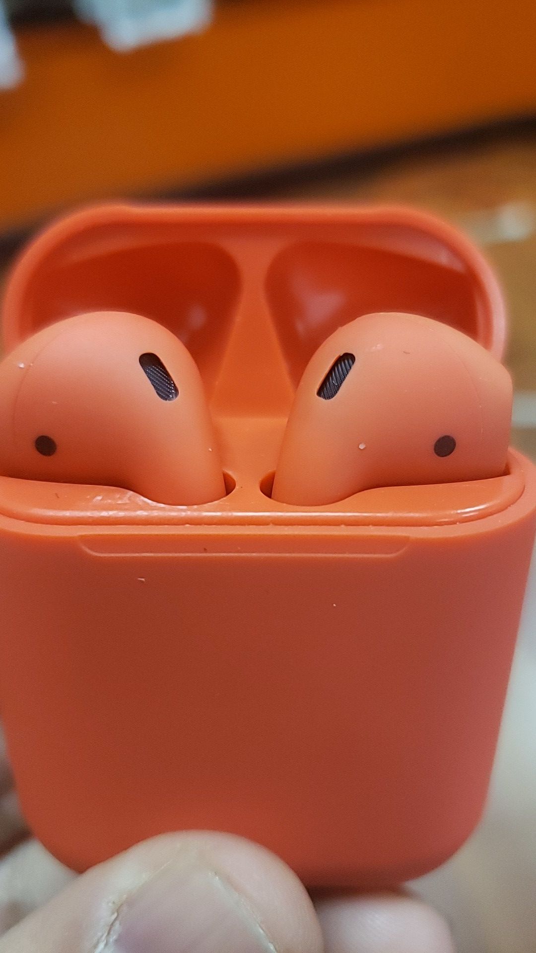 Bluetooth headphones