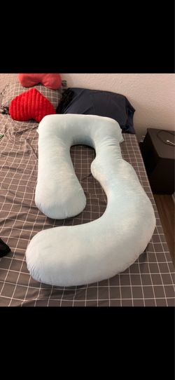 Pregnancy Pillow