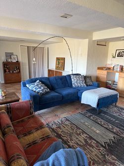 Used Contemporary Navy Blue Textured Fabric Sectional