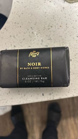 Bath & Body works Noir cleansing Bar