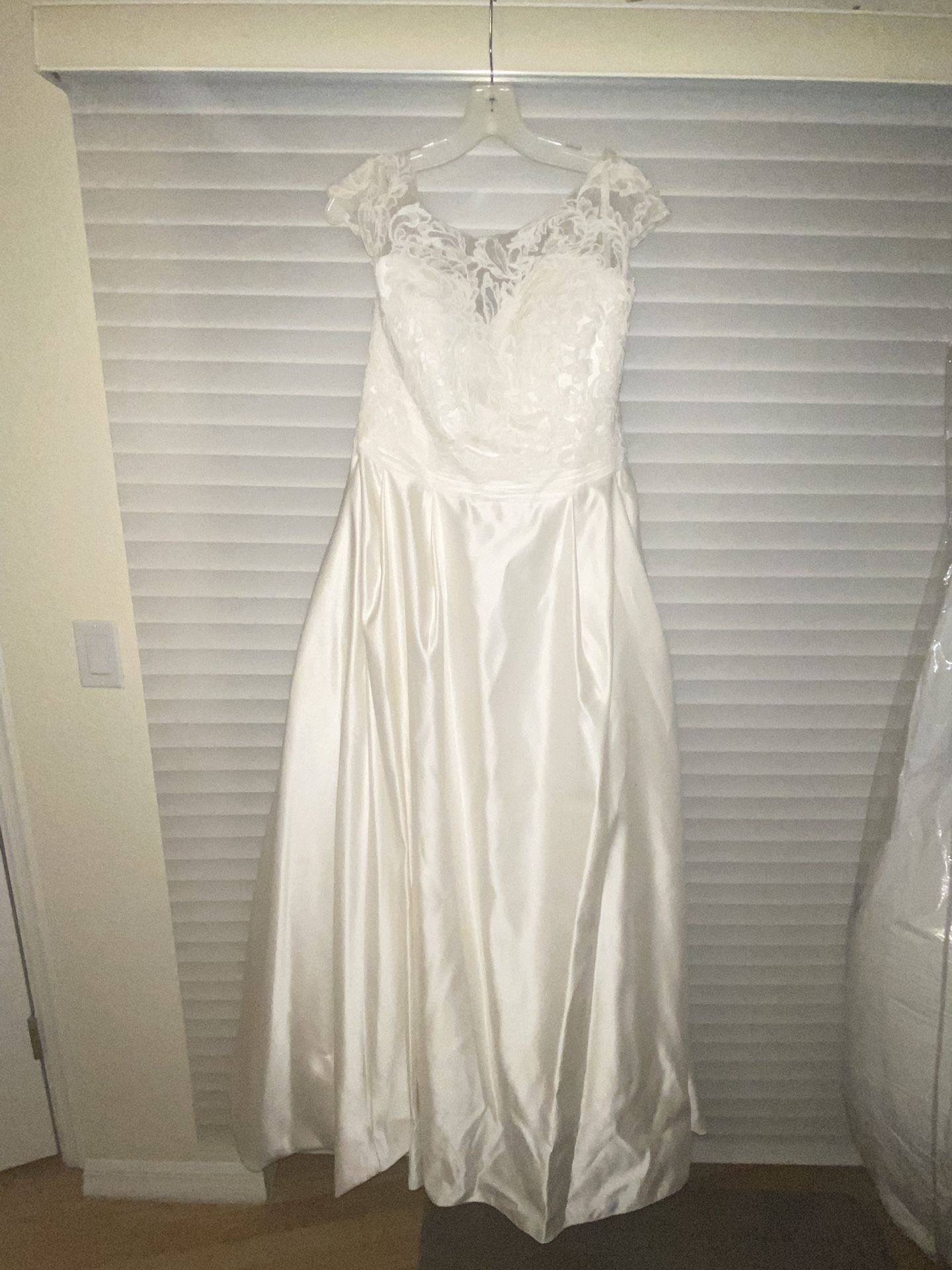 David’s Bridal Wedding Dress