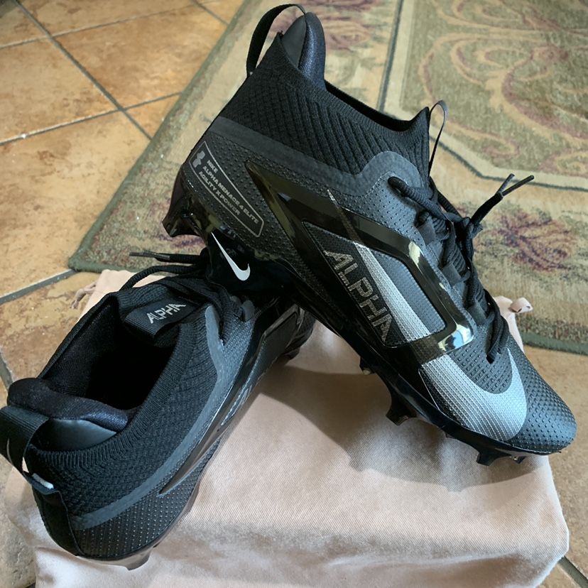 Nike Alpha 4 Menace Elite Premium Football Cleats (Sizes  display picture 1