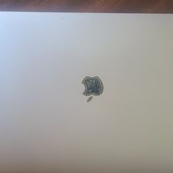 Macbook Pro 15" 2016 Core I7 - 16GB Ram - 1TB Macintosh HD