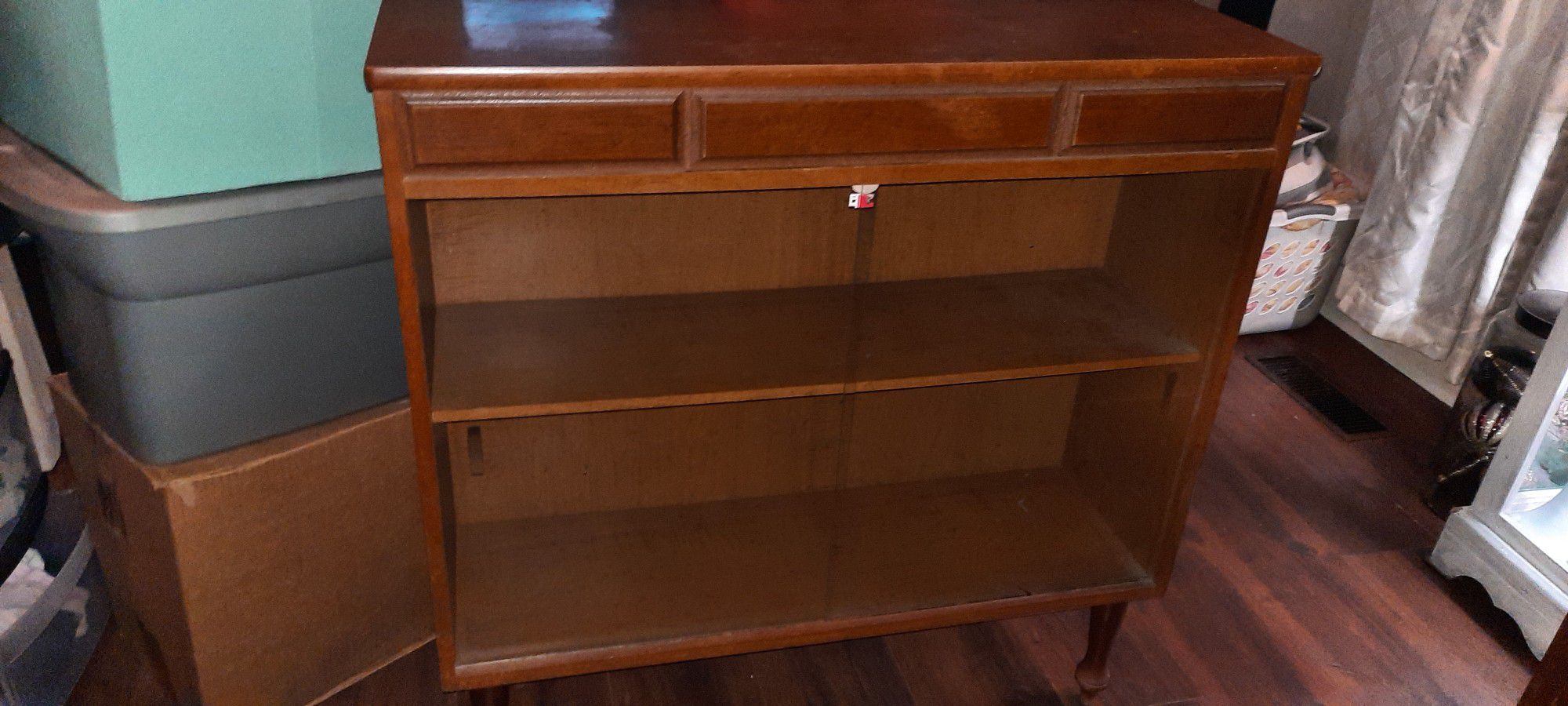 Old Nick Nack Cabinet With 2 Glass Sliding Doors 