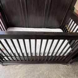 Baby Crib 