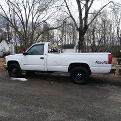 1997 Chevrolet 4 X 4  $3000 99,000 Miles 