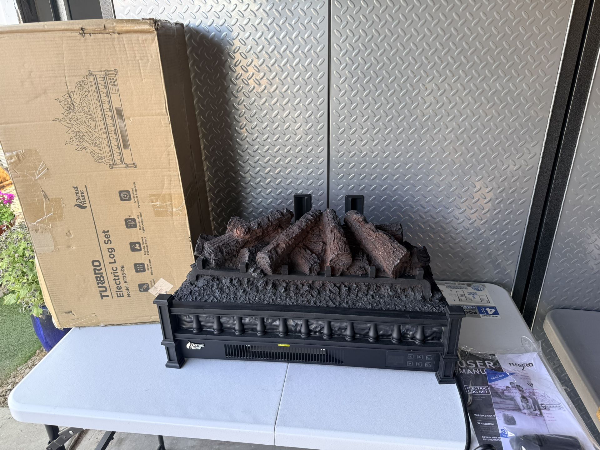 TURBRO Eternal Flame Electric Log Set