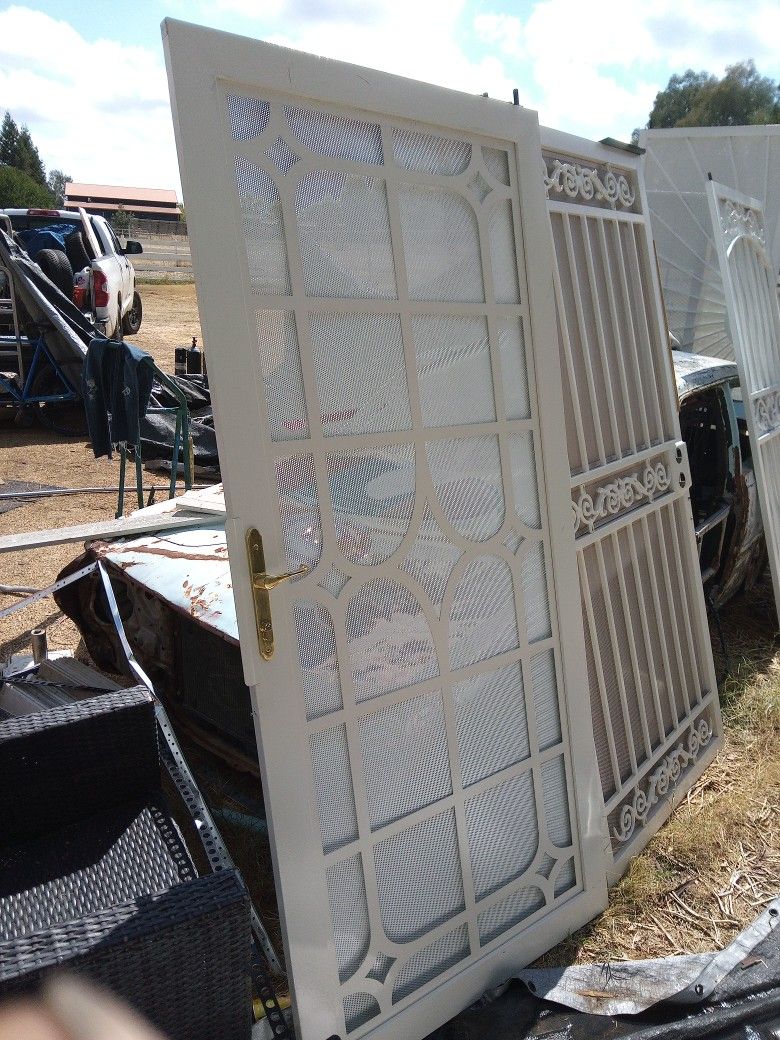 Heavyduty Security Screen Doors