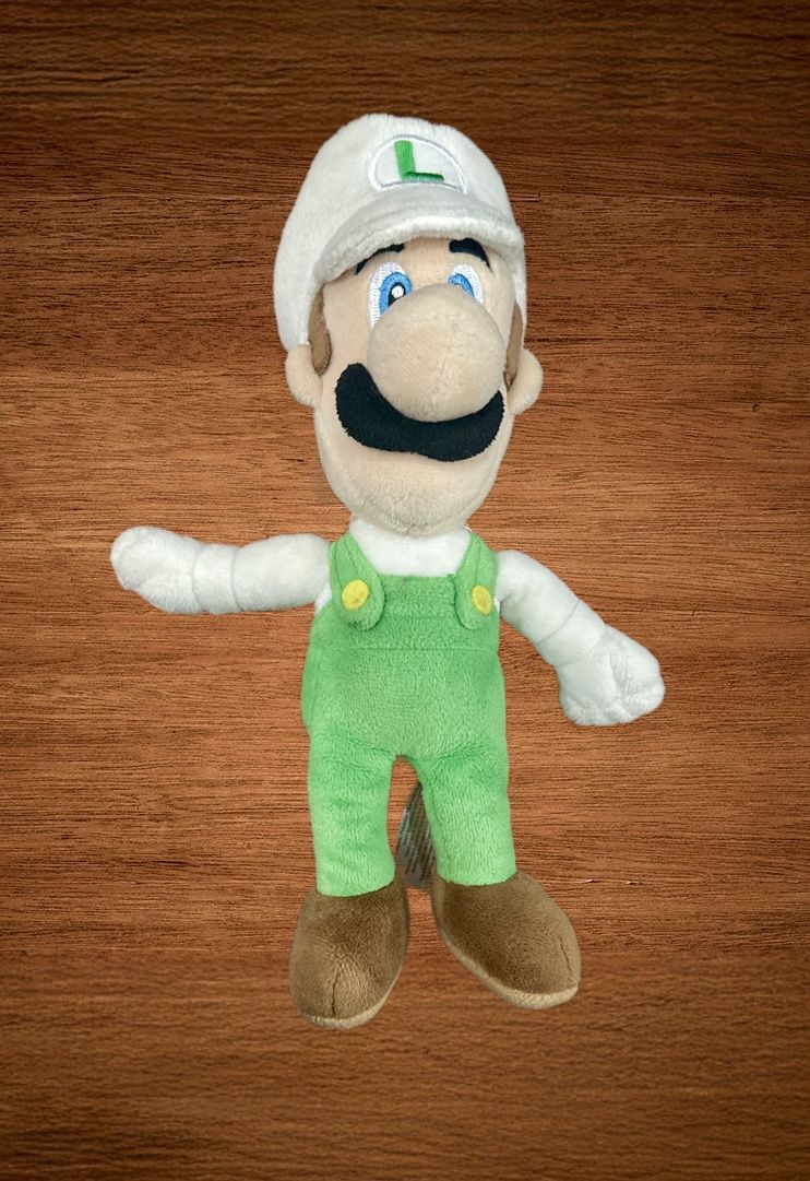 TM Nintendo 2012 súper Mario. Fire Luigi. 9”