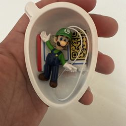 Luigi super mario kinder egg