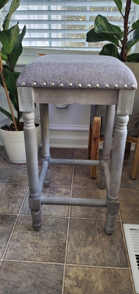 allen + roth counter height bar stools