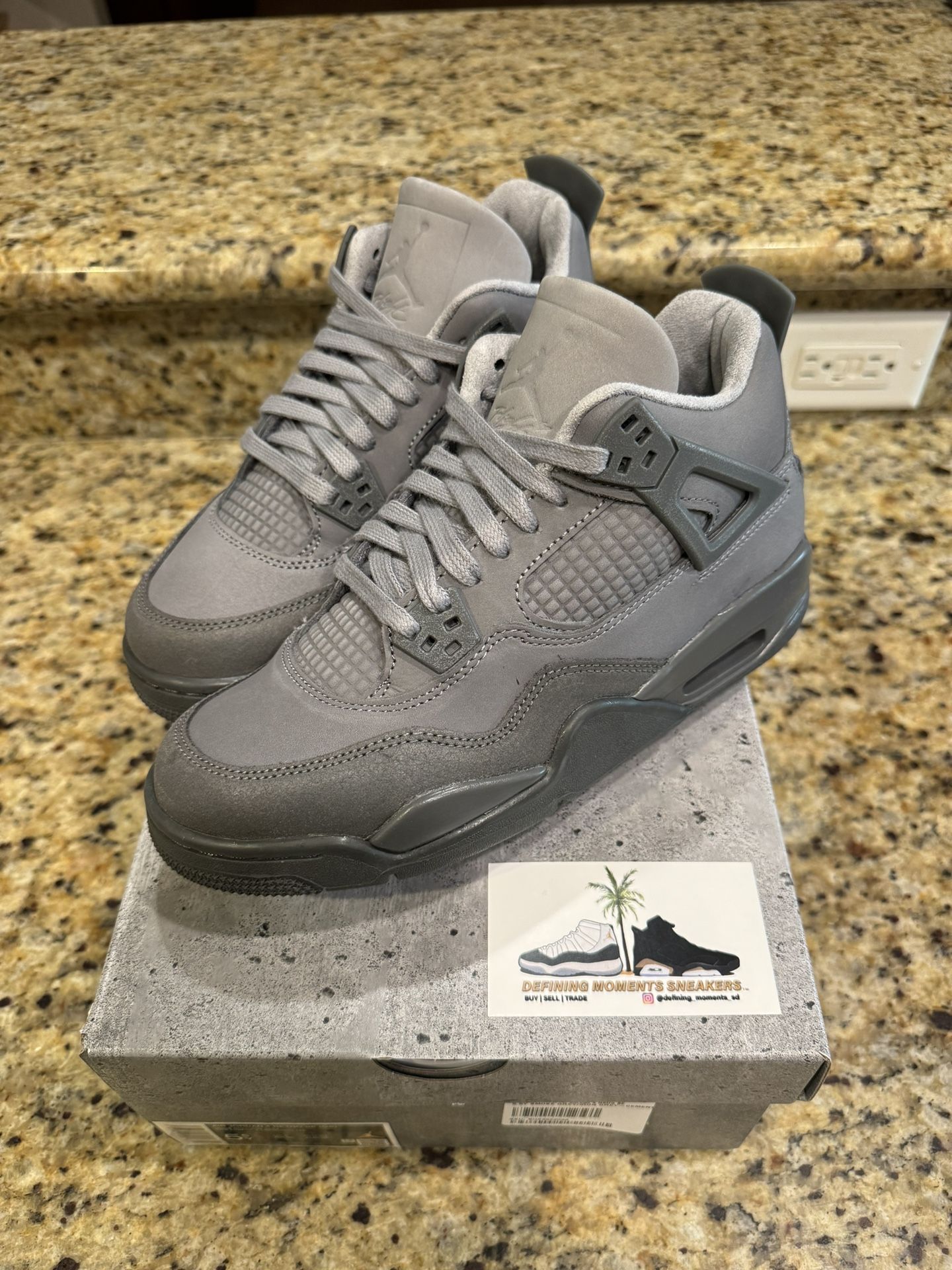 Jordan Retro 4 Wet Cement Size 5.5y / 7w