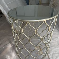 Round Mirror Table