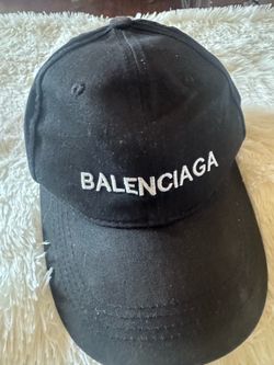 BALENCIAGA CAP