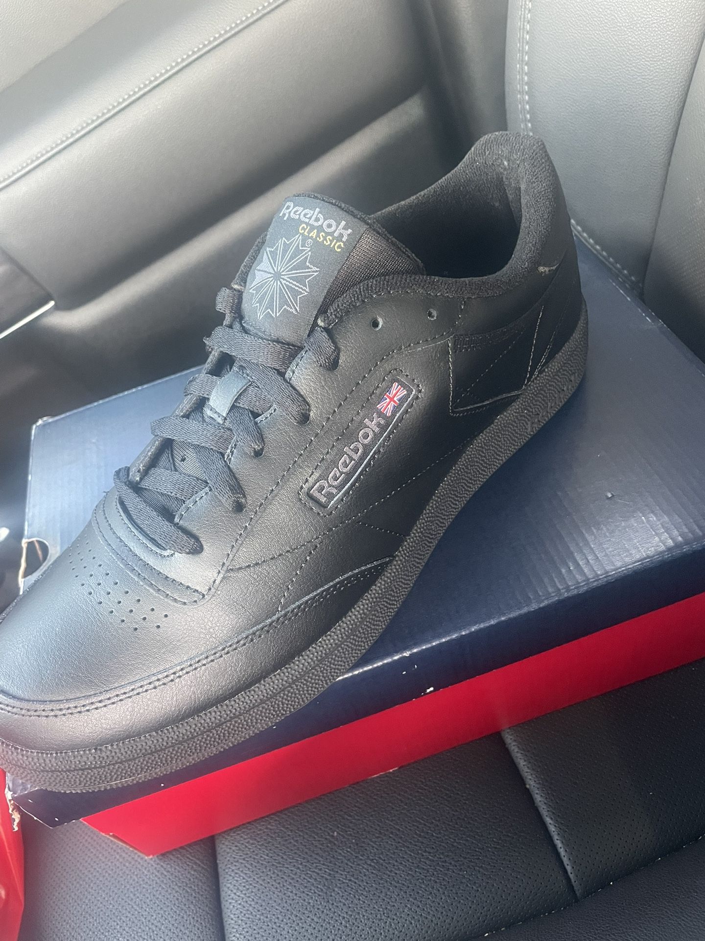 Reebok Classic $65 Size 12