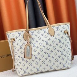 Louis Vuitton Purse