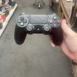PS4 Controller 
