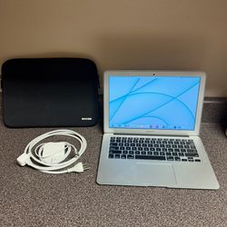 MacBook Air 13in i5 Laptop SSD W/Case 8gb W/Lifetime Office 