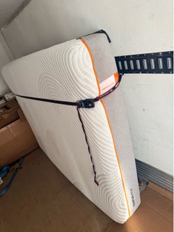 Tempurpedic matress