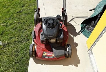 Toro lawnmower 