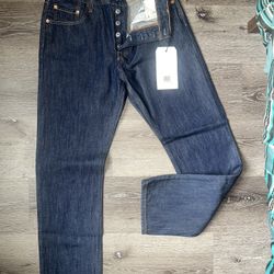501 Women’s Levi’s 