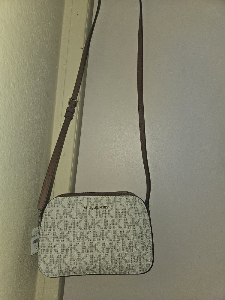 Michael Kors Crossbody Bag