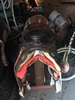 Roping Saddle