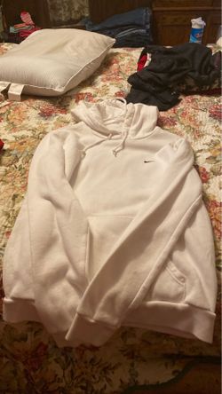 Nike hoodie size large