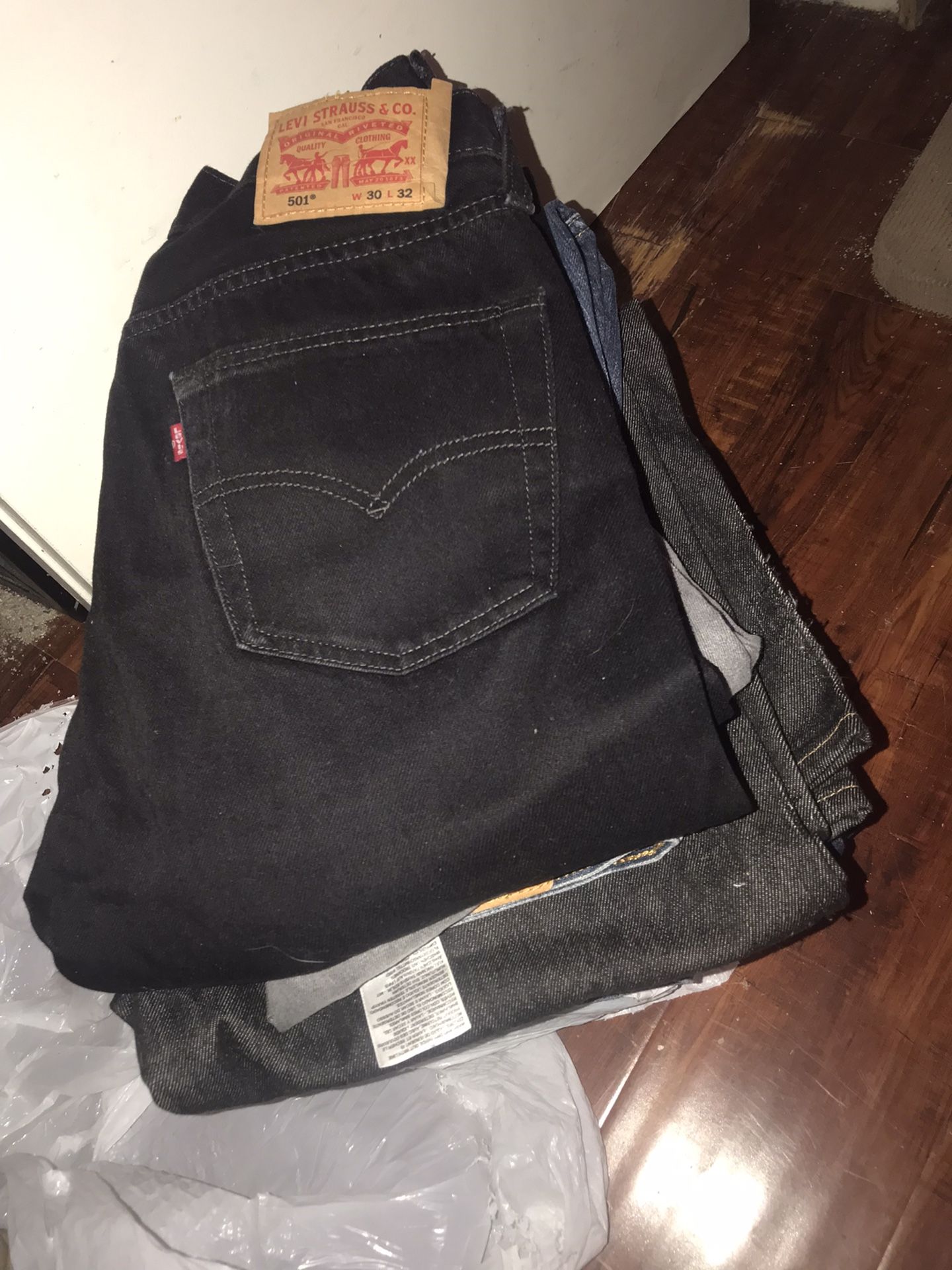 Bag Of Levi’s Pants Take Everything 