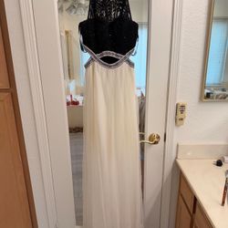 Speechless Black/White Event Dress Size 7