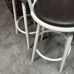 2- 29” Stools