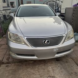 2008 Lexus LS 460