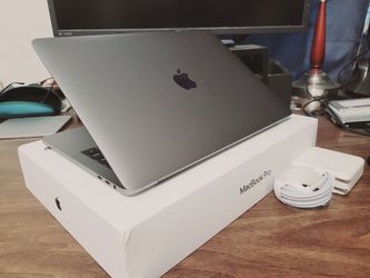 Apple MacBook Pro, Touchbar, 18