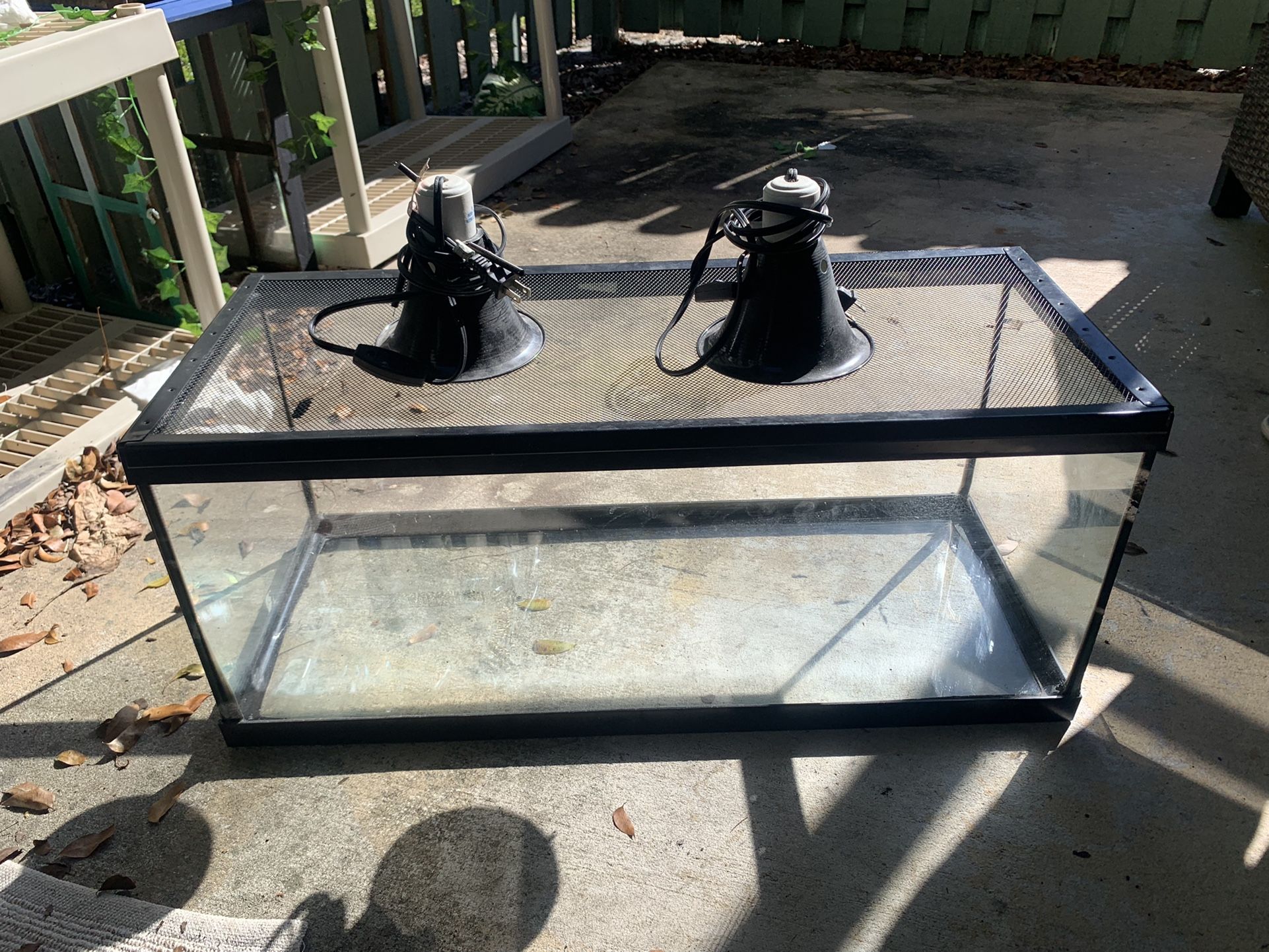 Glass  Aquarium/ Reptile Enclosure 