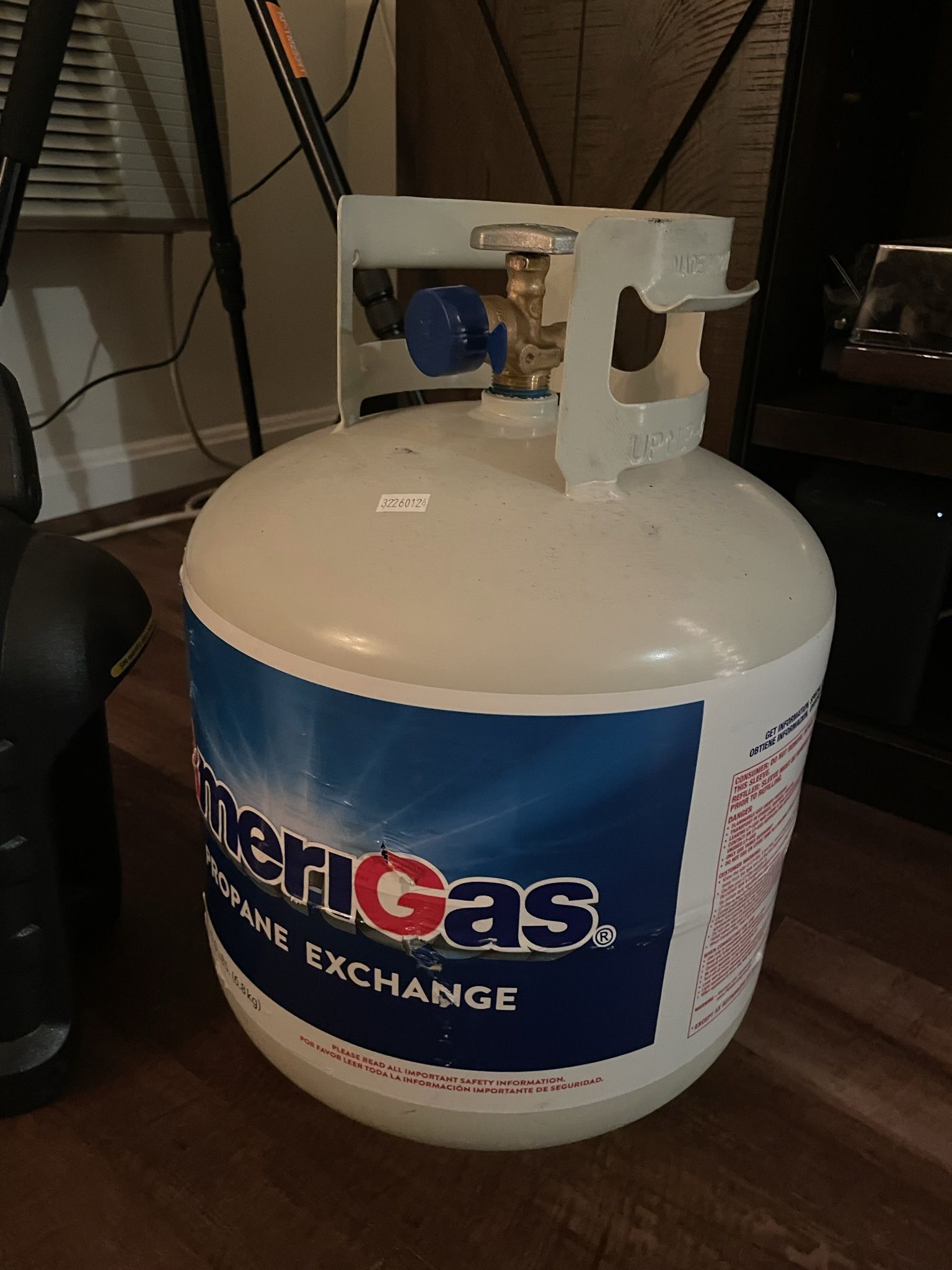 Full 15lbs Propane Tank