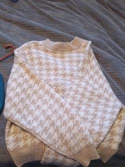 H&M Sweater 