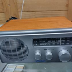 Sangean WR-1 2 Band AM FM Receiver Clear Version - Full Tested Works
