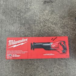 Sawzall Milwaukee M18