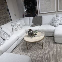 Livingroom Furniture/sectionals/same Day Delivery/ No Credit Needed 