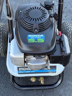 gas-powered Delta Shopmaster DTH2450 pressure washer equipped with a Honda GCV160 (5.5 hp) engine