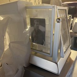 NEW Royal Limited Collection Nikel Limited Edition (read below )  SALE  $35 O.B.O 🍀