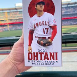 Ohtani Bobblehead 