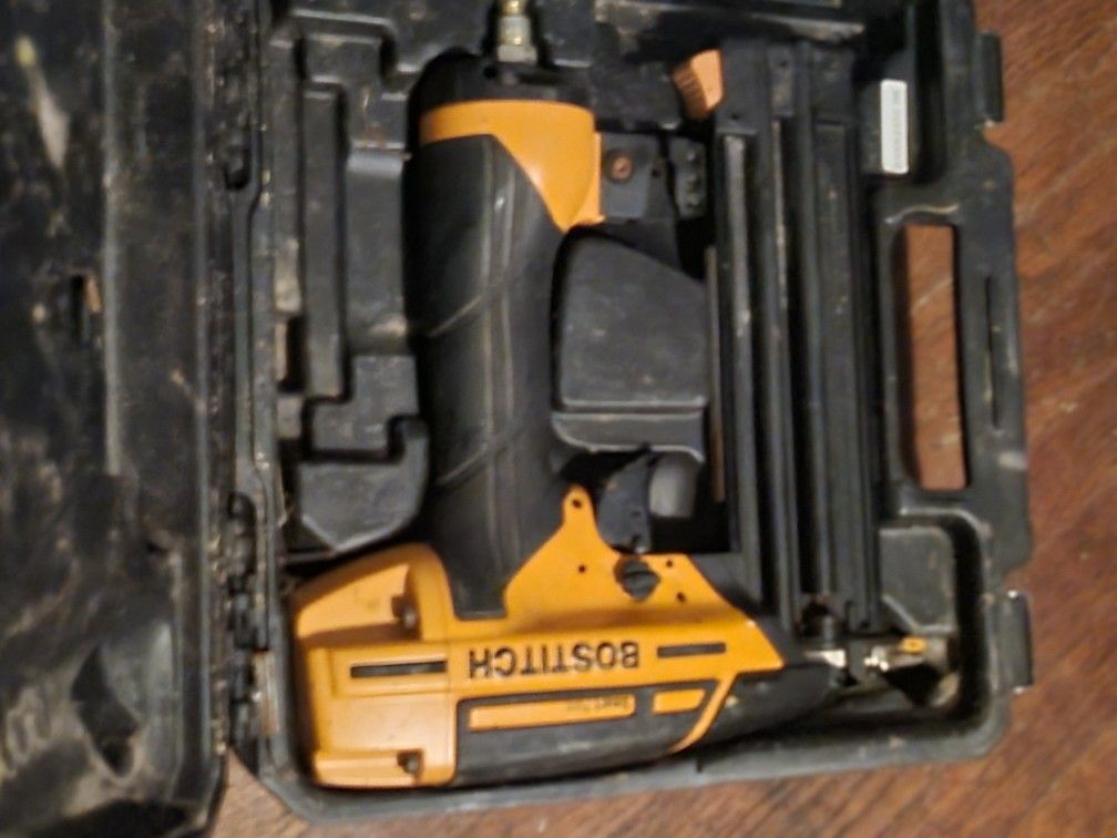 Brad Nailer