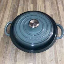 2.5 Quart Le Creuset In Ocean 