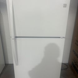 REFRIGERADOR De 28 Pulgadas 