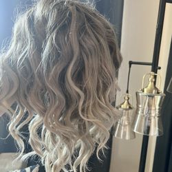 Platinum Blonde Ombré Wig