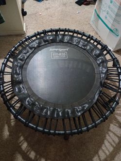 Rebounder Trampoline