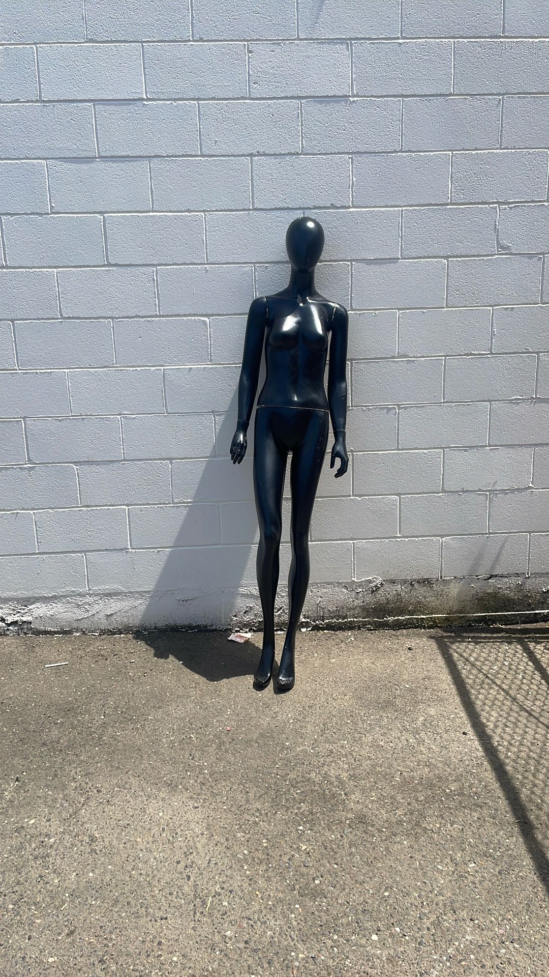 Female Mannequin 6’ Six Feet Tall